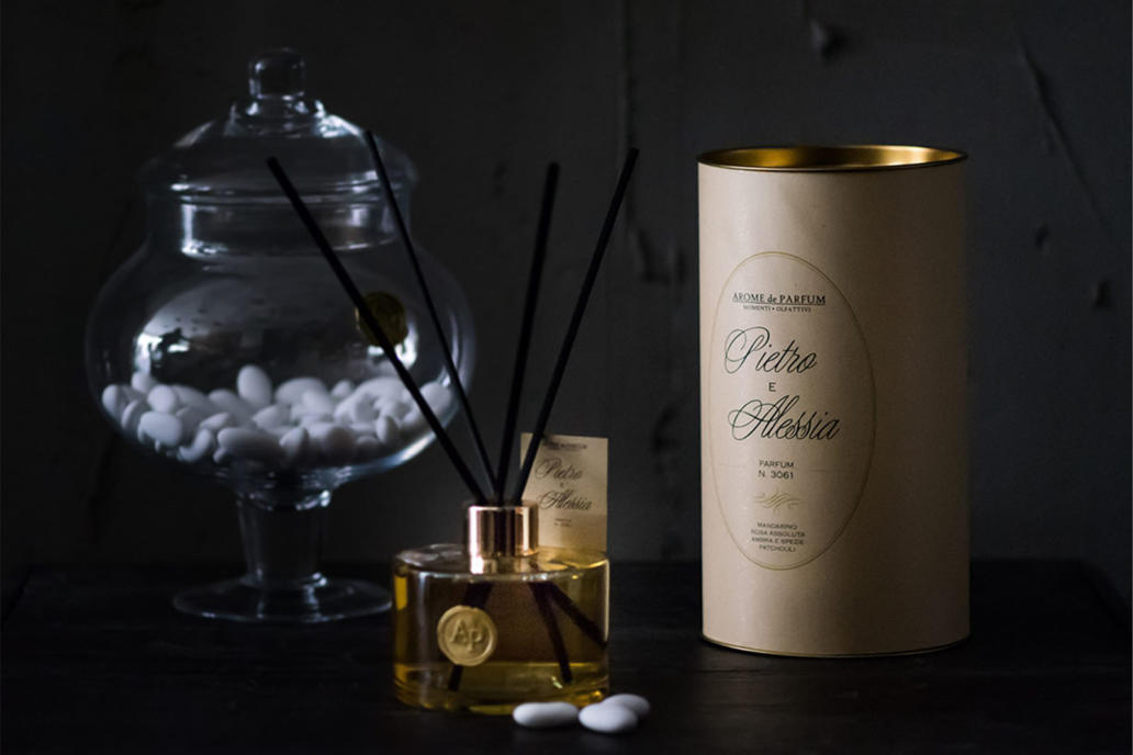 Arome de parfum, idee regalo per matrimonio, fragranze personalizzate bomboniere confetti